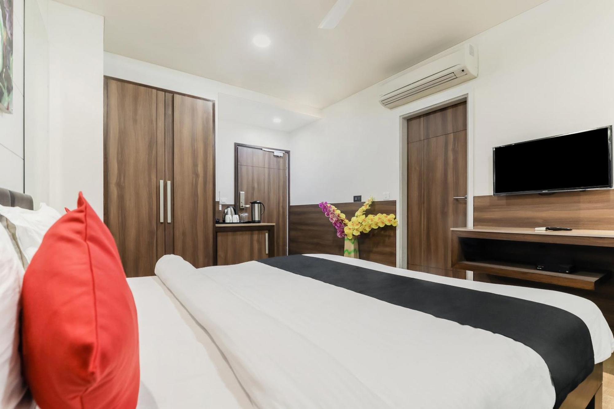 ג'איפור Fleur Hotel מראה חיצוני תמונה