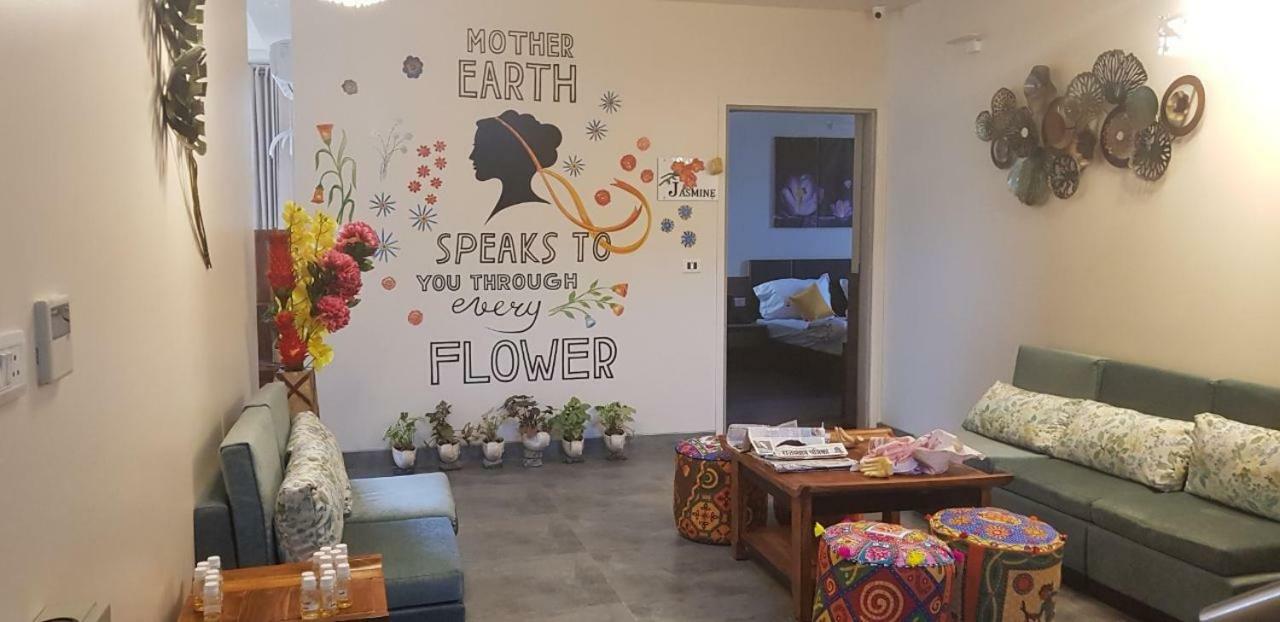 ג'איפור Fleur Hotel מראה חיצוני תמונה