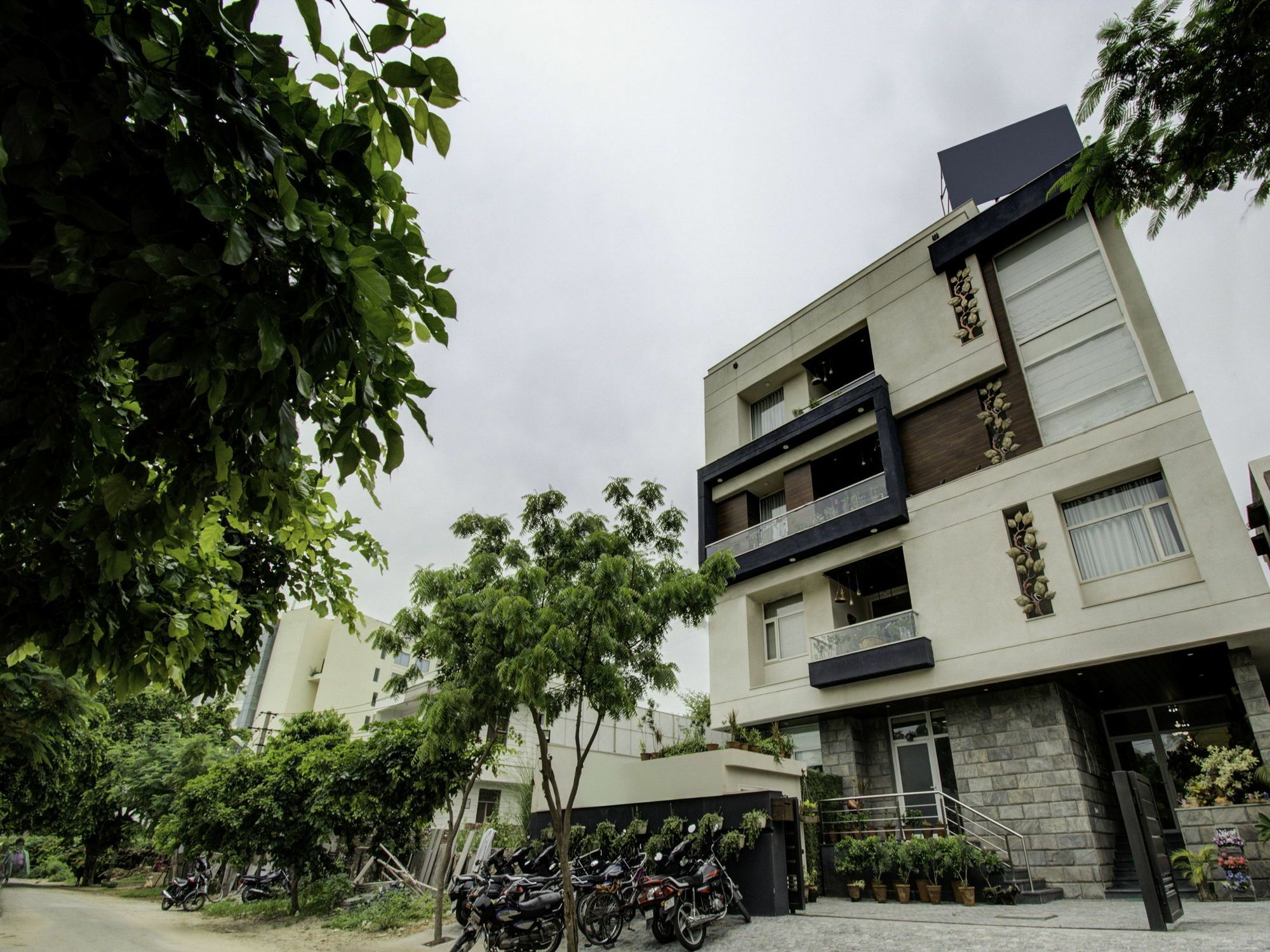 ג'איפור Fleur Hotel מראה חיצוני תמונה